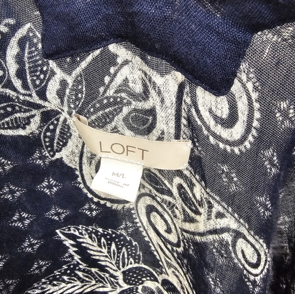 Navy and White Patterned Kimono Cardigan Light Weight Ann Taylor Loft M/L - Picture 4 of 4